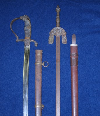 Lot 223 - A CONTINENTAL OFFICER'S SWORD