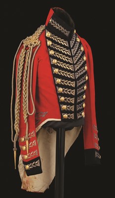 Lot 242 - A GENERAL'S COATEE