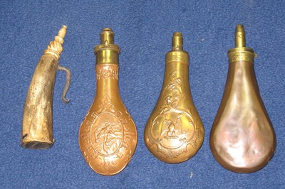 Lot 308 - A HORN POWDER-FLASK