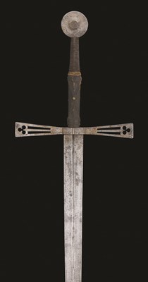 Lot 394 - A HAND-AND-A-HALF SWORD IN 15TH CENTURY STYLE