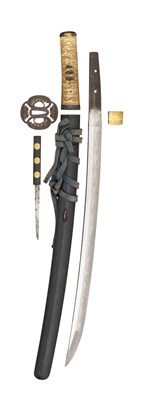 Lot 75 - â€¡A FINELY MOUNTED SHINSHINTO WAKIZASHI