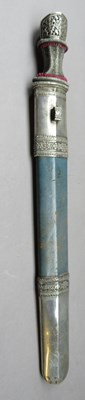 Lot 100 - A HIMALAYAN SILVER-MOUNTED DAGGER