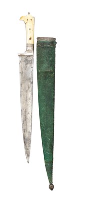 Lot 126 - ËœAN INDIAN DAGGER (PESH-KABZ)