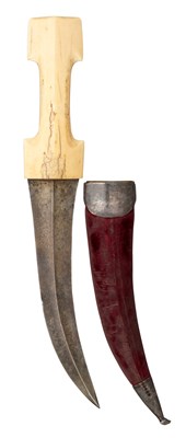 Lot 148 - AN OTTOMAN DAGGER (KHANJAR)