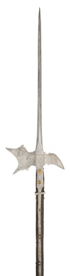 Lot 257 - A GERMAN HALBERD, LAST QUARTER OF THE 16TH CENTURY