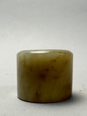 Lot 76 - A GROUP OF SEVEN CHINESE JADE ARCHERS RINGS, QING DYNASTY, 19TH CENTURY