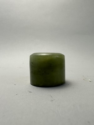 Lot 76 - A GROUP OF SEVEN CHINESE JADE ARCHERS RINGS, QING DYNASTY, 19TH CENTURY