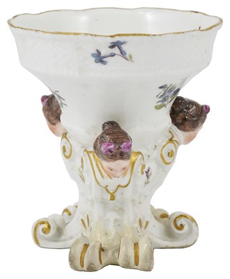 Lot 14 - A MEISSEN FOOTED SALT