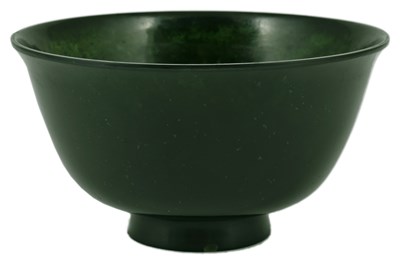 Lot 87 - A CHINESE SPINACH JADE BOWL