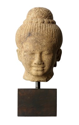 Lot 132 - A BAPHUON GREY SANDSTONE HEAD