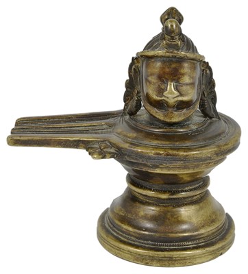 Lot 181 - A YONI-LINGAM