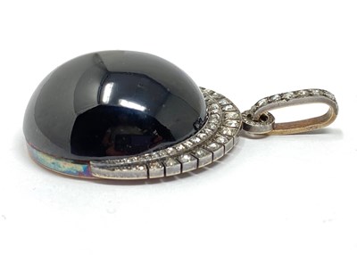 Lot 504 - GARNET CARBUNCLE AND DIAMOND PENDANT, 1880s