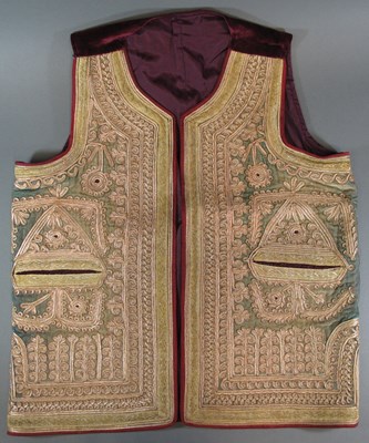 Lot 284 - AN EMBROIDERED WAISTCOAT