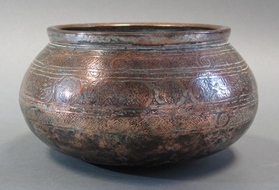 Lot 287 - A MAMLUK TINNED COPPER BOWL