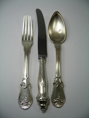 Lot 378 - A SET OF CONTINENTAL ELECTROPLATE FLATWARE