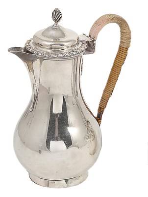 Lot 405 - A VICTORIAN SILVER HOT WATER JUG