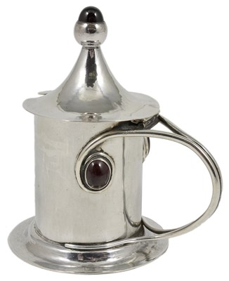 Lot 414 - AN ARTS AND CRAFTS SILVER MUSTARD POT