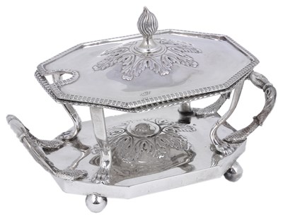 Lot 418 - A VICTORIAN SILVER BUTTER DISH STAND AND COVER