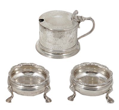 Lot 443 - A PAIR OF GEORGE II SILVER SALT CELLARS