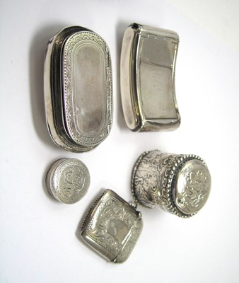 Lot 489 - TWO GEORGE III SILVER SNUFF BOXES