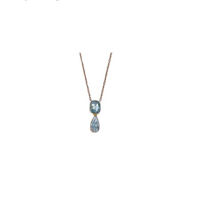 Lot 554 - AQUAMARINE PENDANT