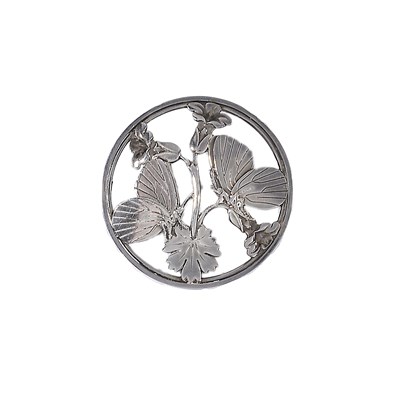 Lot 558 - SILVER 'MOONLIGHT BLOSSOM' BROOCH