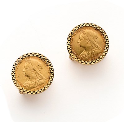 Lot 195 - A PAIR OF HALF SOVEREIGN SET CUFFLINKS