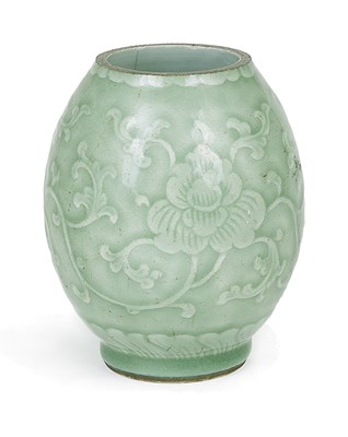 Lot 16 - A CHINESE CELADON GLAZED VASE, 18TH CENTURY