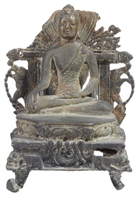 Lot 135 - A JAVANESE BRONZE FIGURE OF BUDDHA, INDONESIA, 10TH CENTURY