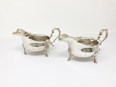 Lot 258 - A PAIR OF GEORGE V SILVER SAUCEBOATS, MAKER'S MARK T&J.P, BIRMINGHAM, 1924