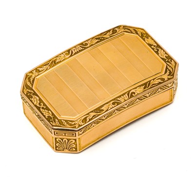 Lot 342 - A SWISS GOLD SNUFF BOX, JOLY & CHENEVARD, GENEVA, 1807-14