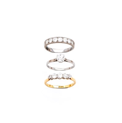 Lot 361 - THREE DIAMOND RINGS