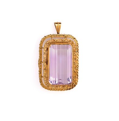 Lot 496 - □ AMETHYST BROOCH / PENDANT