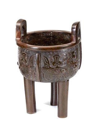 Lot 43 - A CHINESE BRONZE ARCHAISTIC CENSER