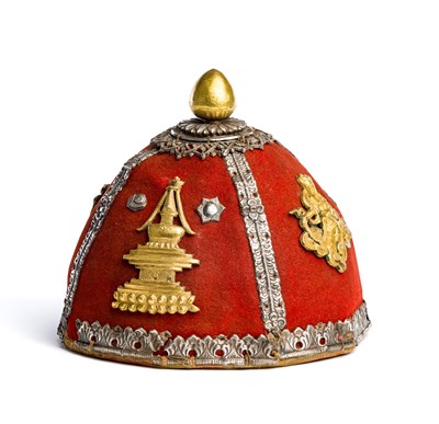 Lot 54 - A NEWARI PRIEST'S HAT