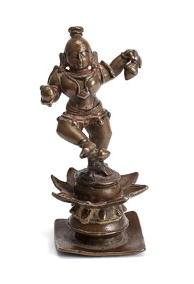 Lot 108 - A BRONZE FIGURE OF KRISHNA