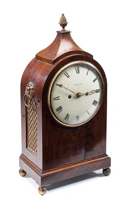 Lot 273 - A GEORGE III MAHOGANY BRACKET CLOCK