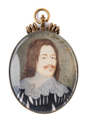 Lot 433 - A PORTRAIT MINIATURE OF A GENTLEMAN