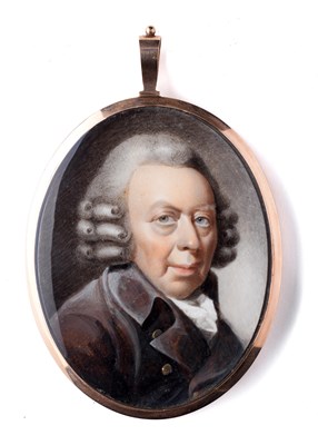 Lot 441 - ËœA PORTRAIT MINIATURE OF A GENTLEMAN