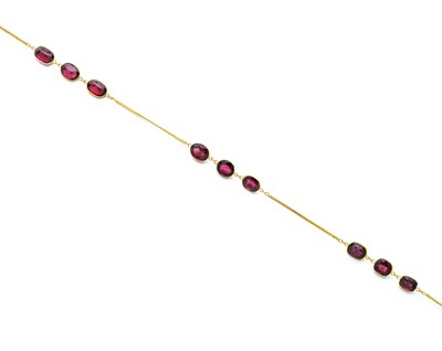 Lot 500 - GARNET NECKLACE