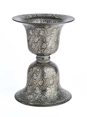 Lot 265 - A LARGE BIDRI SPITOON, DECCAN, SOUTHERN INDIA, EARLY 19TH CENTURY