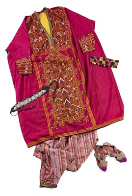 Lot 290 - A GROUP OF INDIAN GARMENTS, 20TH CENTURY