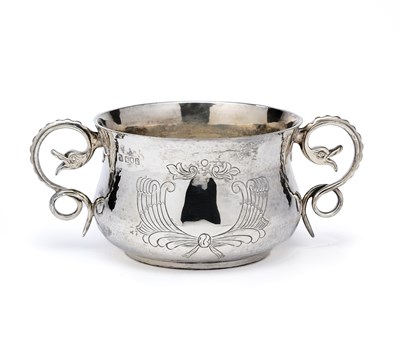 Lot 115 - A GEORGE V SILVER PORRINGER, D. & J. WELLBY, LONDON, 1910