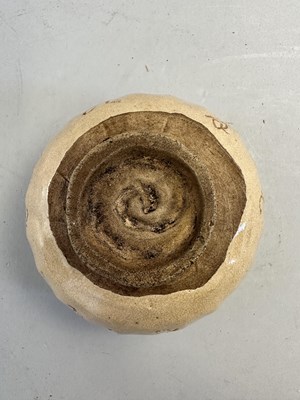 Lot 150 - OTAGAKI RENGETSU (1791-1875), A CHAWAN, EDO PERIOD, 19TH CENTURY