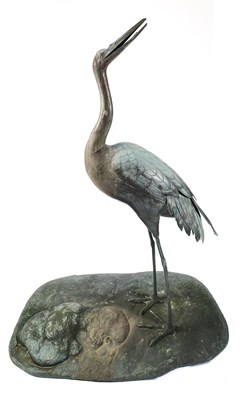 Lot 138 - A JAPANESE LIFE-SIZED BRONZE OKIMONO OF A CRANE, 19TH CENTURY