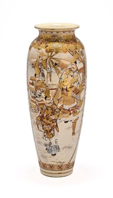 Lot 166 - A JAPANESE SATSUMA VASE, MEIJI PERIOD (1868-1912)