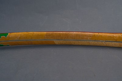 Lot 22 - A CHINESE COMPOSITE BOW, QING DYNASTY, 19TH CENTURY; AND A CHINESE BOW BY YANG FUXI OF JU YUAN HAO