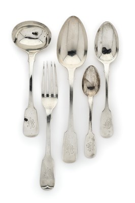 Lot 102 - A GROUP OF PREDOMINANTLY VICTORIAN TABLE SILVER, VARIOUS MAKERS, LONDON, 1835-1920
