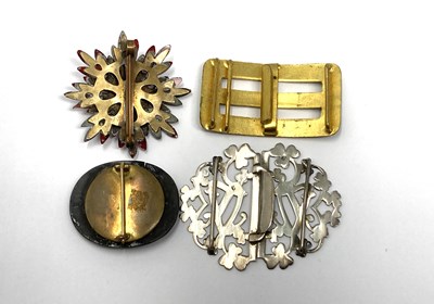 Lot 144 - □ A GROUP OF BUTTONS AND BUCKLES, 19TH / 20TH CENTURY