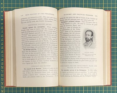 Lot 415 - FERNANDEZ, LEANDRO H.